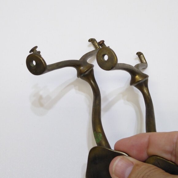 Art Brass Co. San-O-La Brass Bathroom Shelf Support Antique Wall Mount Brackets - Picture 8 of 9